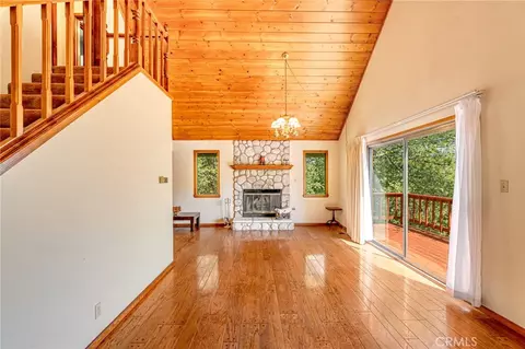 Living - 1227 Portillo Ln, Lake Arrowhead, CA 92352 photo 1 of 2