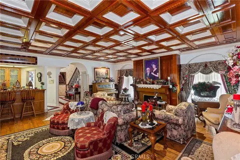 Living - 3694 Parkside, San Bernardino, CA 92404 photo 4 of 7