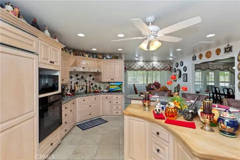 Kitchen - 3694 Parkside, San Bernardino, CA 92404 photo 3 of 4