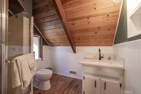 Bath - 721 Bear Mountain Rd, Big Bear City, CA 92314 photo 3 of 6