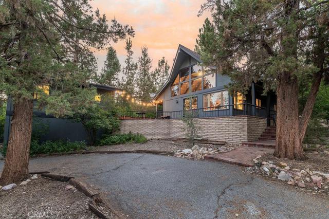 721 Bear Mountain Rd, Big Bear City, CA 92314 | MLS# IG26029853 | 43 ...