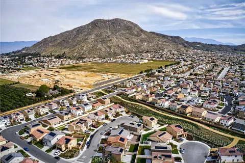 View/Area - 20065 Curaco Ct, Riverside, CA 92507 photo 6 of 8