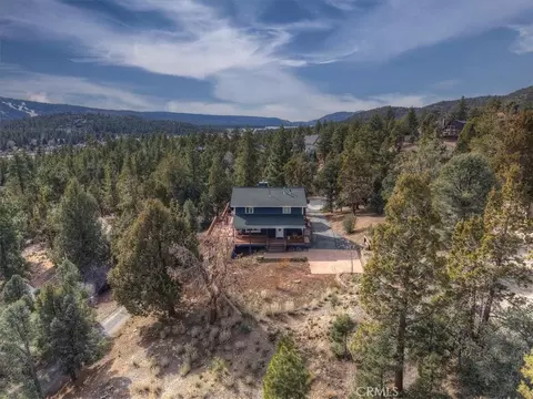 View/Area - 1051 Mound, Big Bear City, CA 92314 photo 6 of 6
