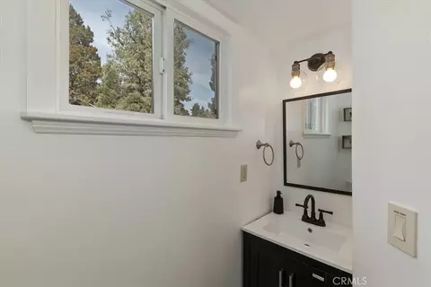 Bath - 1051 Mound, Big Bear City, CA 92314 photo 3 of 6