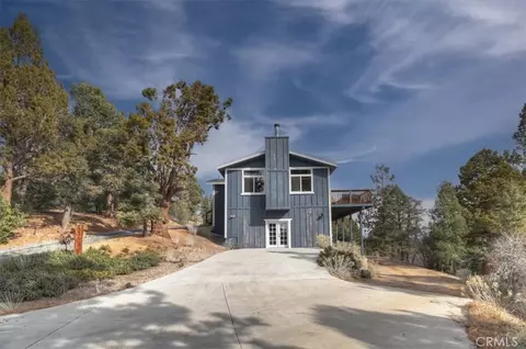 Exterior - 1051 Mound, Big Bear City, CA 92314 photo 10 of 11