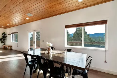 Dining - 1051 Mound, Big Bear City, CA 92314 photo 1 of 2