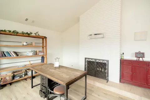 Other - 20376 Tonawanda, Apple Valley, CA 92307 photo 3 of 16