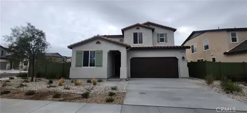 17465 Luray St, Hesperia, CA 92345