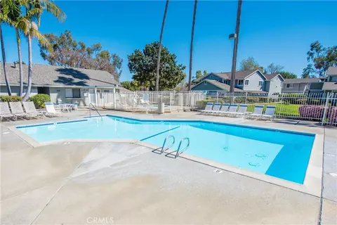 Exterior - 811 Pillar Point Way, Oceanside, CA 92058 photo 5 of 6