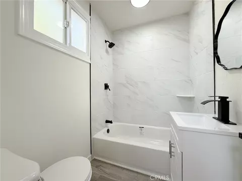 Bath - 521 W Cherry St, Compton, CA 90222 photo 1 of 3