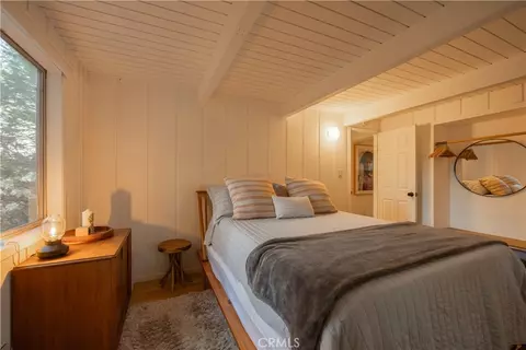 Bedroom - 399 Rainier Rd, Lake Arrowhead, CA 92352 photo 8 of 13