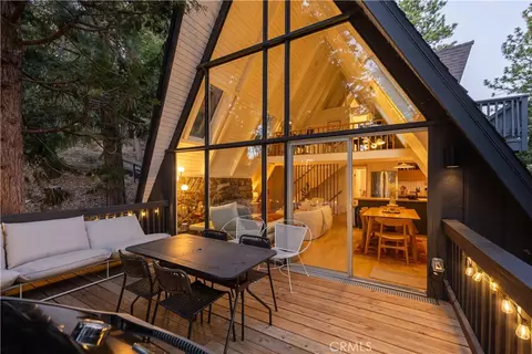 Exterior - 399 Rainier Rd, Lake Arrowhead, CA 92352 photo 3 of 9
