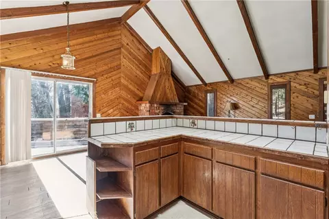 1209 Bridal Path, Rimforest, CA 92378 photo 21