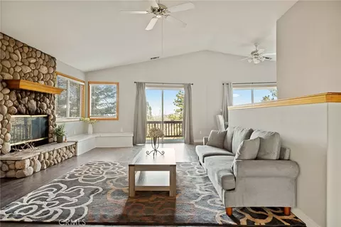 30906 Live Oak, Running Springs, CA 92382