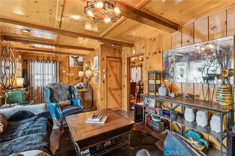 Living - 24214 Zurich, Crestline, CA 92325 photo 4 of 4
