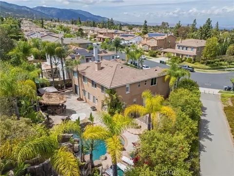 View/Area - 1062 Mccall Dr, Corona, CA 92881 photo 3 of 10