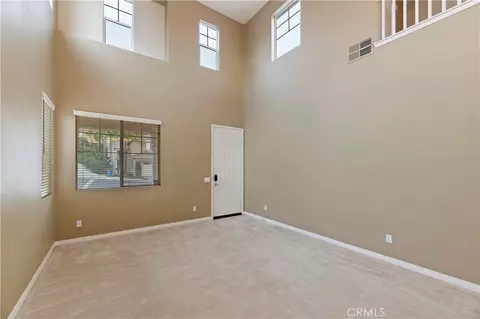 Living - 595 Dundee Ln, San Marcos, CA 92069 photo 7 of 16