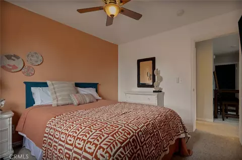 Bedroom - 1419 Calgary, Lake Arrowhead, CA 92352 photo 4 of 5