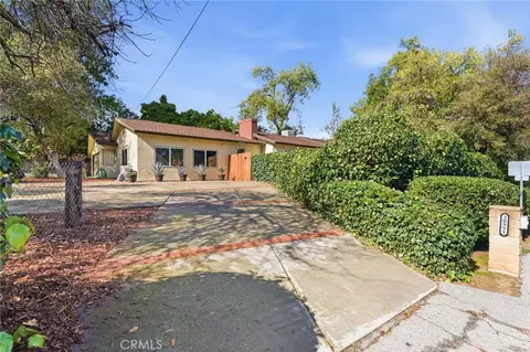 Exterior - 30993 Palo Alto Dr, Redlands, CA 92373 photo 15 of 21