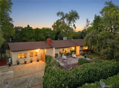 30993 Palo Alto Dr, Redlands, CA 92373