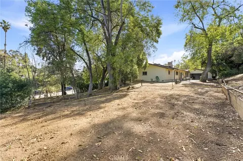 Exterior - 30993 Palo Alto Dr, Redlands, CA 92373 photo 4 of 21