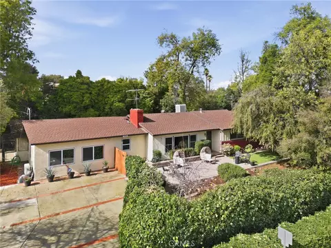 Exterior - 30993 Palo Alto Dr, Redlands, CA 92373 photo 20 of 21