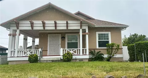 987 W W Hl, San Bernardino, CA 92407