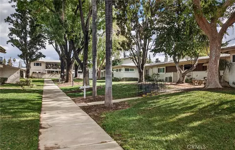 48 N Center St, Redlands, CA 92373