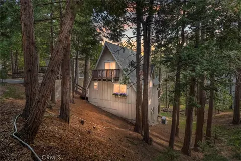 155 Birchwood, Lake Arrowhead, CA 92352