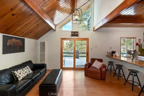 Living - 1370 Primrose Ct, Big Bear Lake, CA 92315 photo 2 of 2