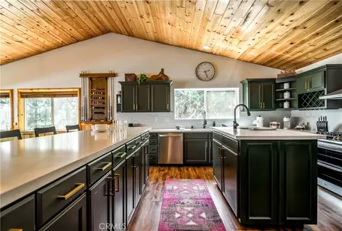 Kitchen - 1002 White Mtn, Big Bear City, CA 92314 photo 1 of 3