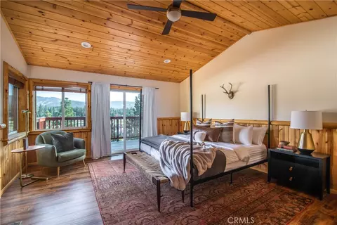 Bedroom - 1002 White Mtn, Big Bear City, CA 92314 photo 1 of 10