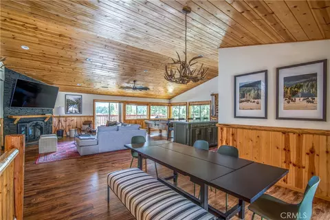 Dining - 1002 White Mtn, Big Bear City, CA 92314 photo 2 of 3