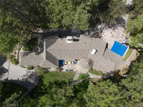 View/Area - 28641 N Shore Rd, Lake Arrowhead, CA 92352 photo 2 of 3