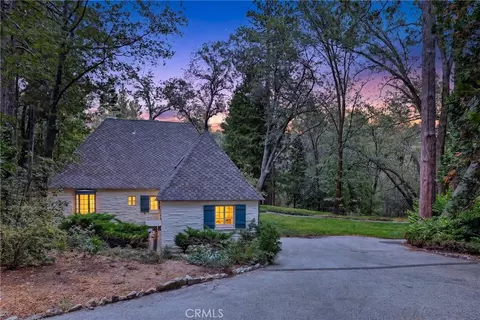 28641 N Shore Rd, Lake Arrowhead, CA 92352 photo 4