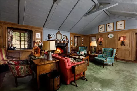 Living - 28641 N Shore Rd, Lake Arrowhead, CA 92352 photo 2 of 4