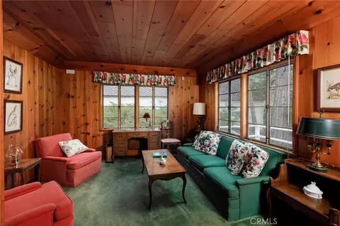 Living - 28641 N Shore Rd, Lake Arrowhead, CA 92352 photo 4 of 4