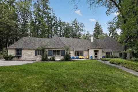 Exterior - 28641 N Shore Rd, Lake Arrowhead, CA 92352 photo 30 of 31