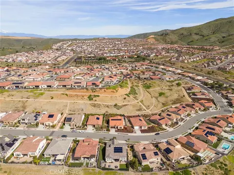 View/Area - 24528 Crestley Dr, Corona, CA 92883 photo 4 of 16