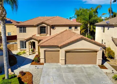 14096 Starflower Ct, Eastvale, CA 92880