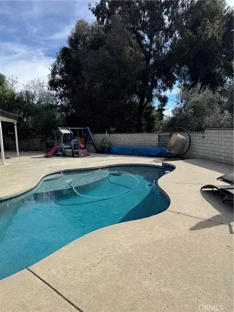 Exterior - 39657 Baldi Ct, Cherry Valley, CA 92223 photo 5 of 8