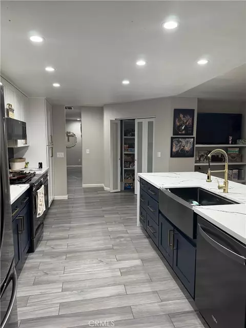 Kitchen - 39657 Baldi Ct, Cherry Valley, CA 92223 photo 2 of 4
