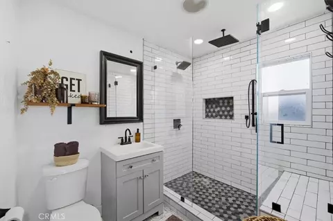Bath - 3565 Dixie, Riverside, CA 92503 photo 2 of 2