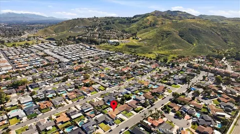 View/Area - 3565 Dixie, Riverside, CA 92503 photo 6 of 8