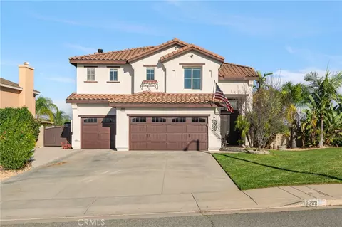 8282 Gardenia Vista Rd, Riverside, CA 92508