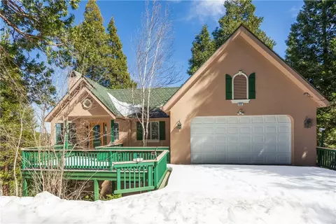 277 Grizzly Rd, Lake Arrowhead, CA 92352