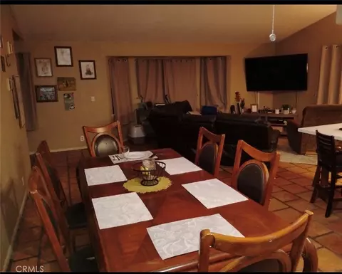 591 W 3rd, Perris, CA 92570 photo 4