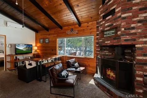 Living - 39975 Ohio Ln, Big Bear Lake, CA 92315 photo 1 of 4