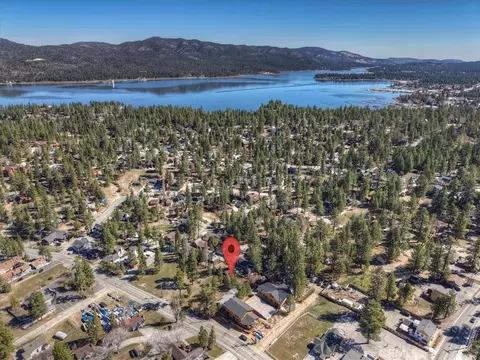 View/Area - 39975 Ohio Ln, Big Bear Lake, CA 92315 photo 2 of 2