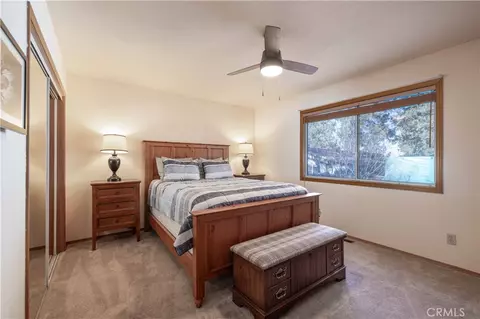 Bedroom - 260 Turlock Dr, Big Bear City, CA 92314 photo 4 of 6